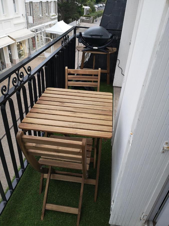 Appartement Chez Bernadette A 50M De La Plage Saint-Cast-le-Guildo Bagian luar foto